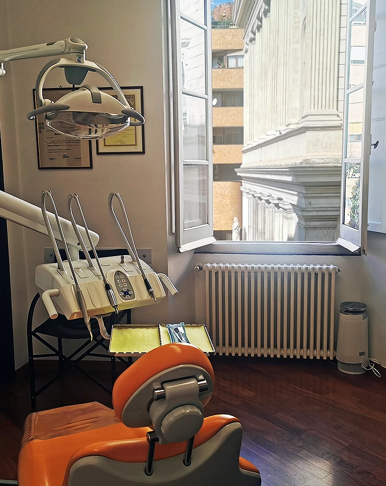 Ortondontista Savona Sandra Maramotti